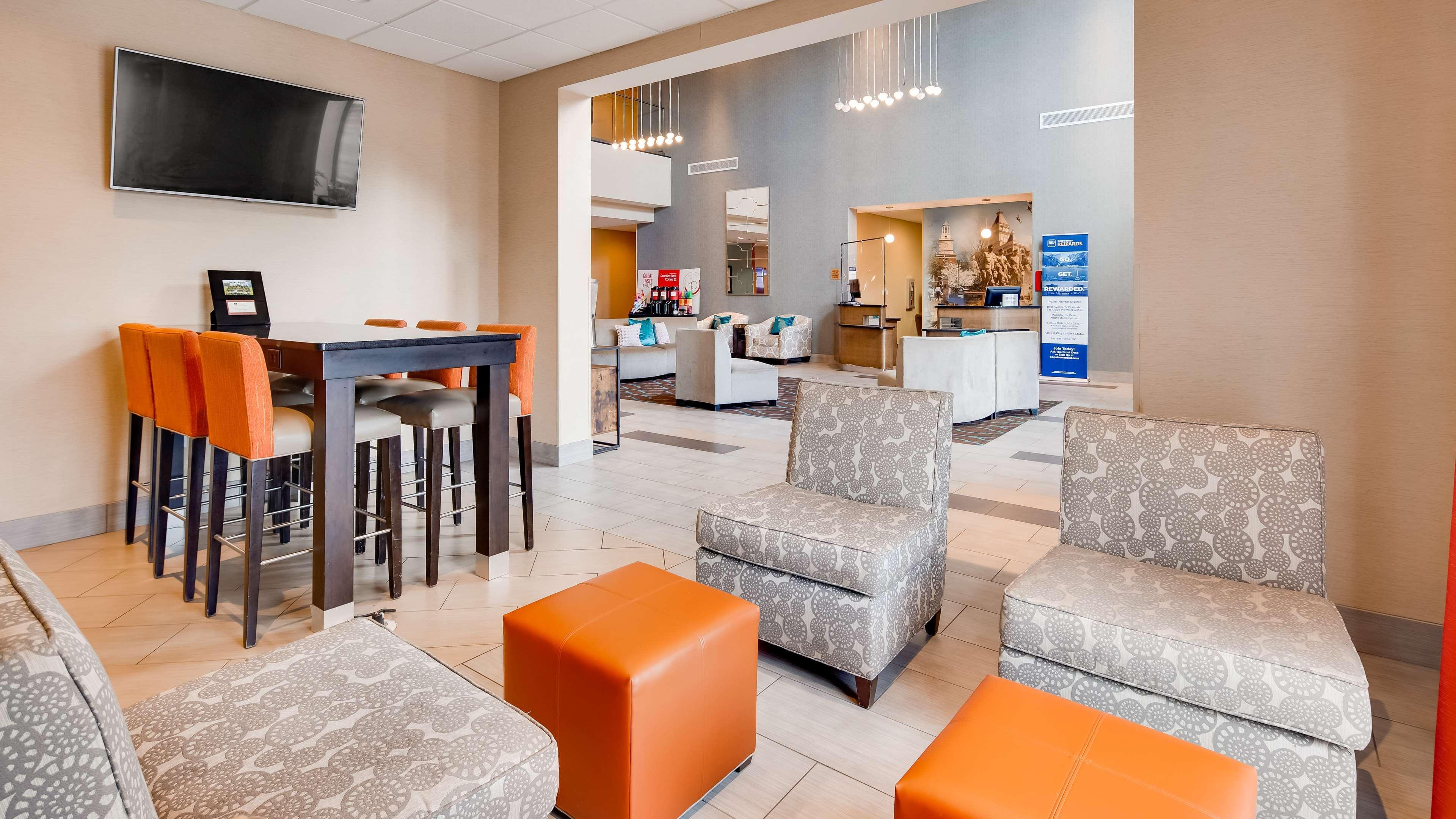 Best Western Plus Atrium Inn & Suites Clarksville Kültér fotó